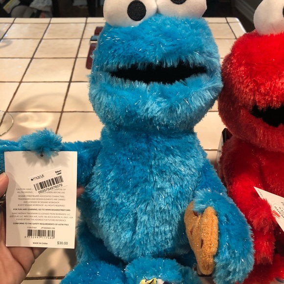 Elmo and Cookie Monster by Isaac Mizrahi! (NWT) - Picture 2 of 5